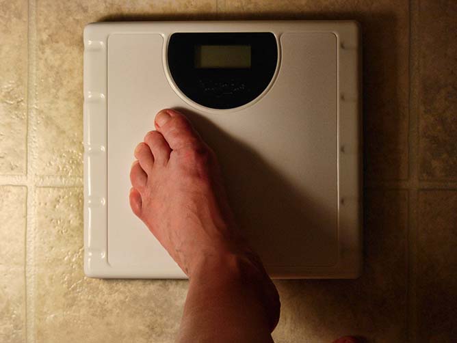 Low Weight Scales